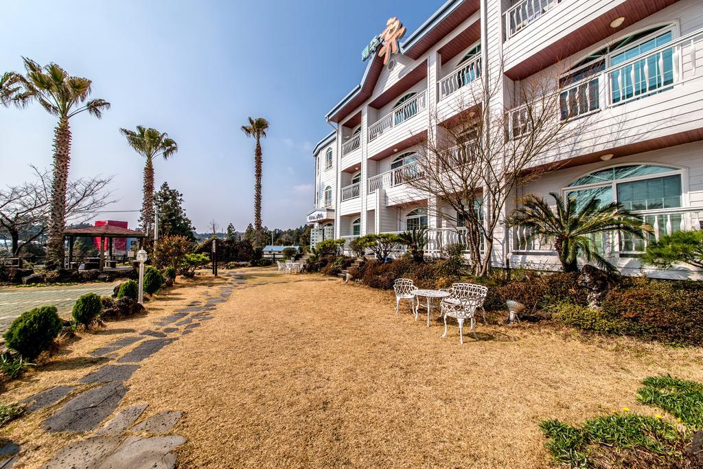 Jeju Hue Pension Seogwipo Eksteriør billede