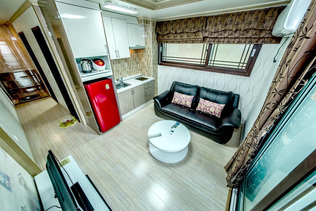 Jeju Hue Pension Seogwipo Eksteriør billede
